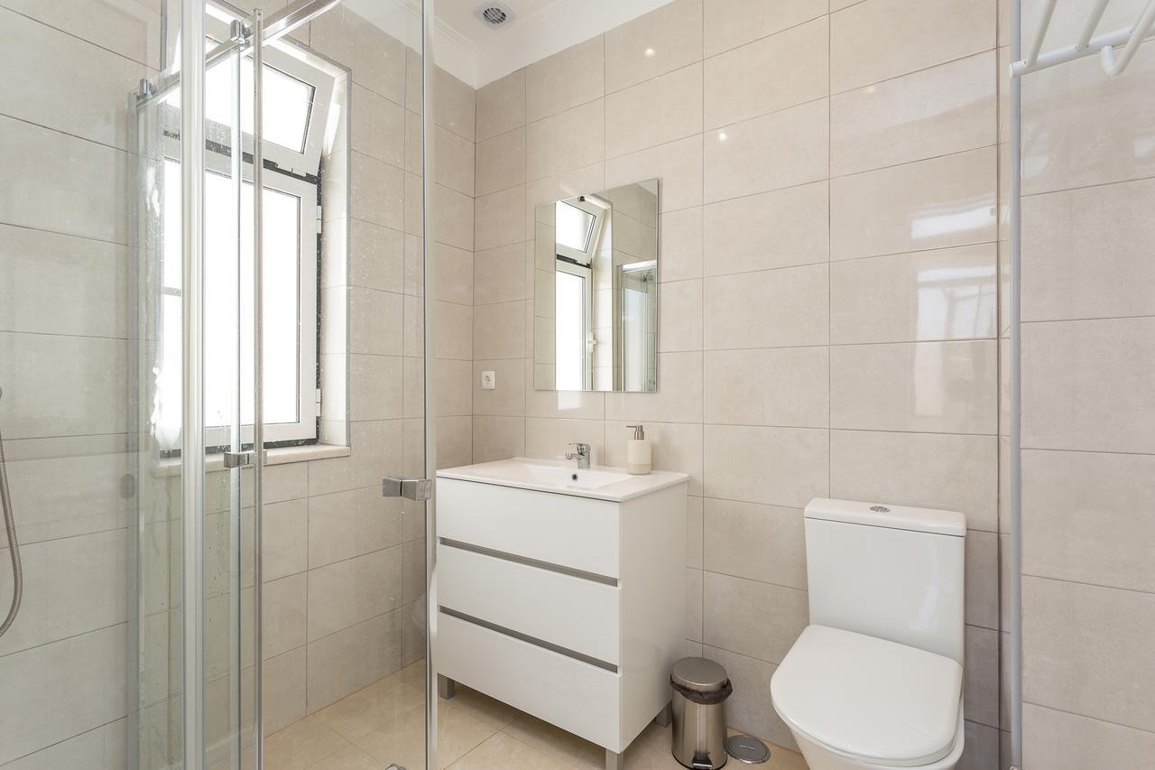 World Travelers Hotel Lisbon Luaran gambar